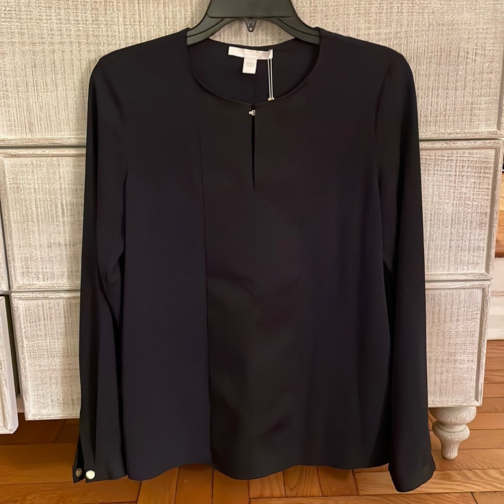 Hugo boss NWT navy and black blouse size EU 36 / US 2
